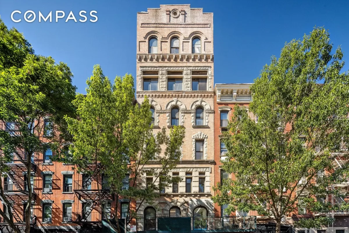 14BR Multi-Family for Sale in Manhattan, NY