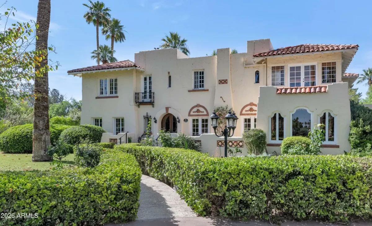 4BR House for Sale in Phoenix, AZ