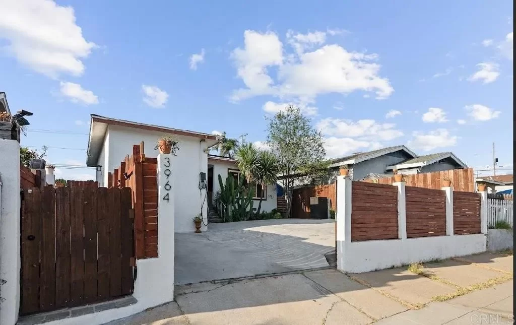 5BR House for Sale in San Diego, CA
