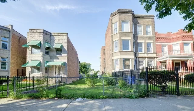 Land for Sale in Chicago, IL