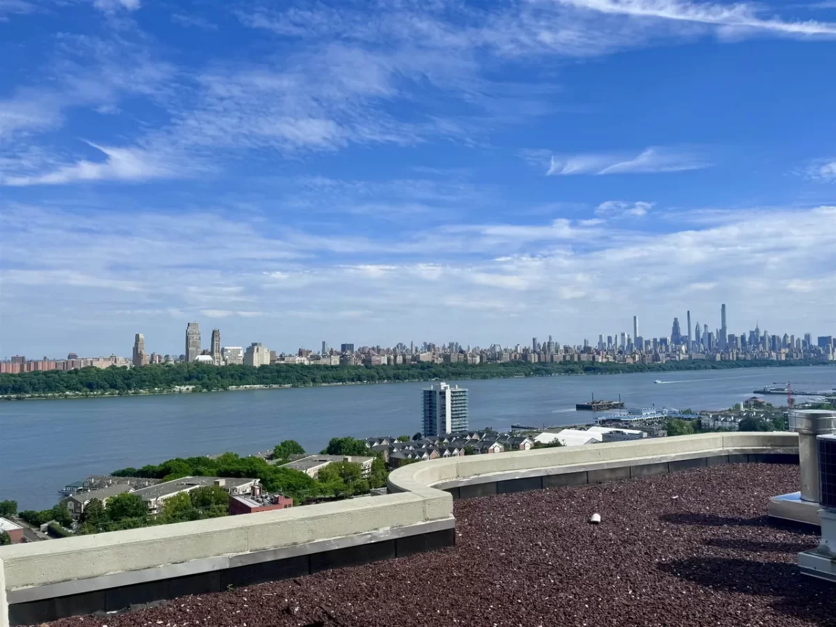 2BR Condo for Sale in Cliffside Park, NJ
