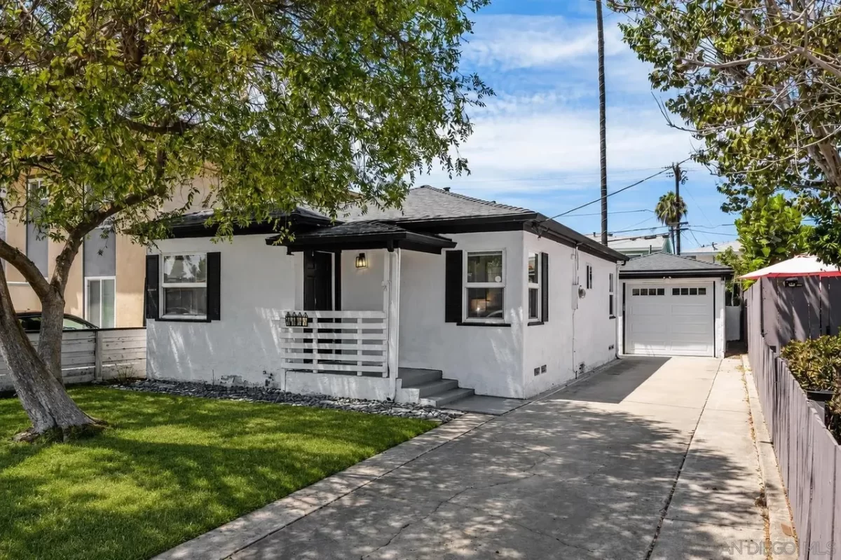 2BR House for Sale in San Diego, CA