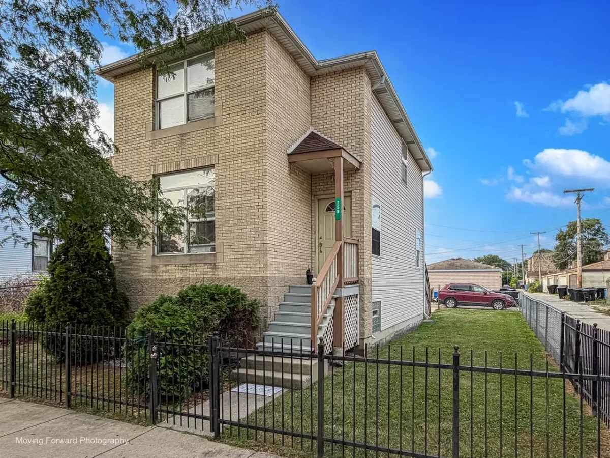3BR House for Sale in Chicago, IL