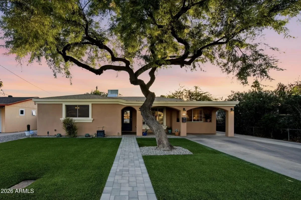 5BR House for Sale in Phoenix, AZ