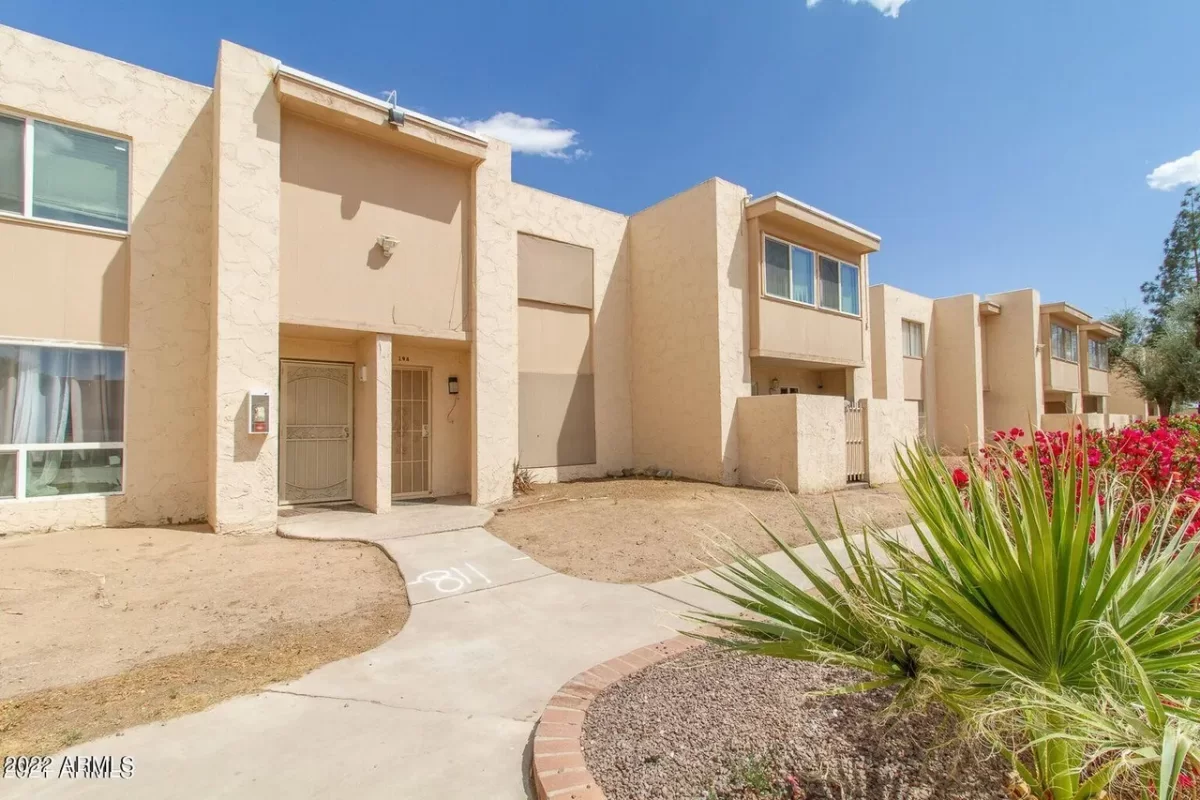 12BR Multi-Family for Sale in Phoenix, AZ