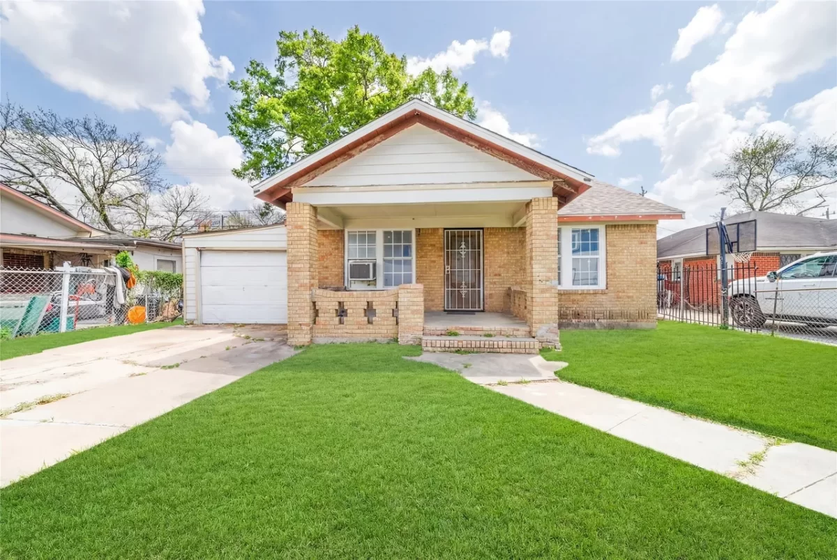 4BR House for Sale in Houston, TX
