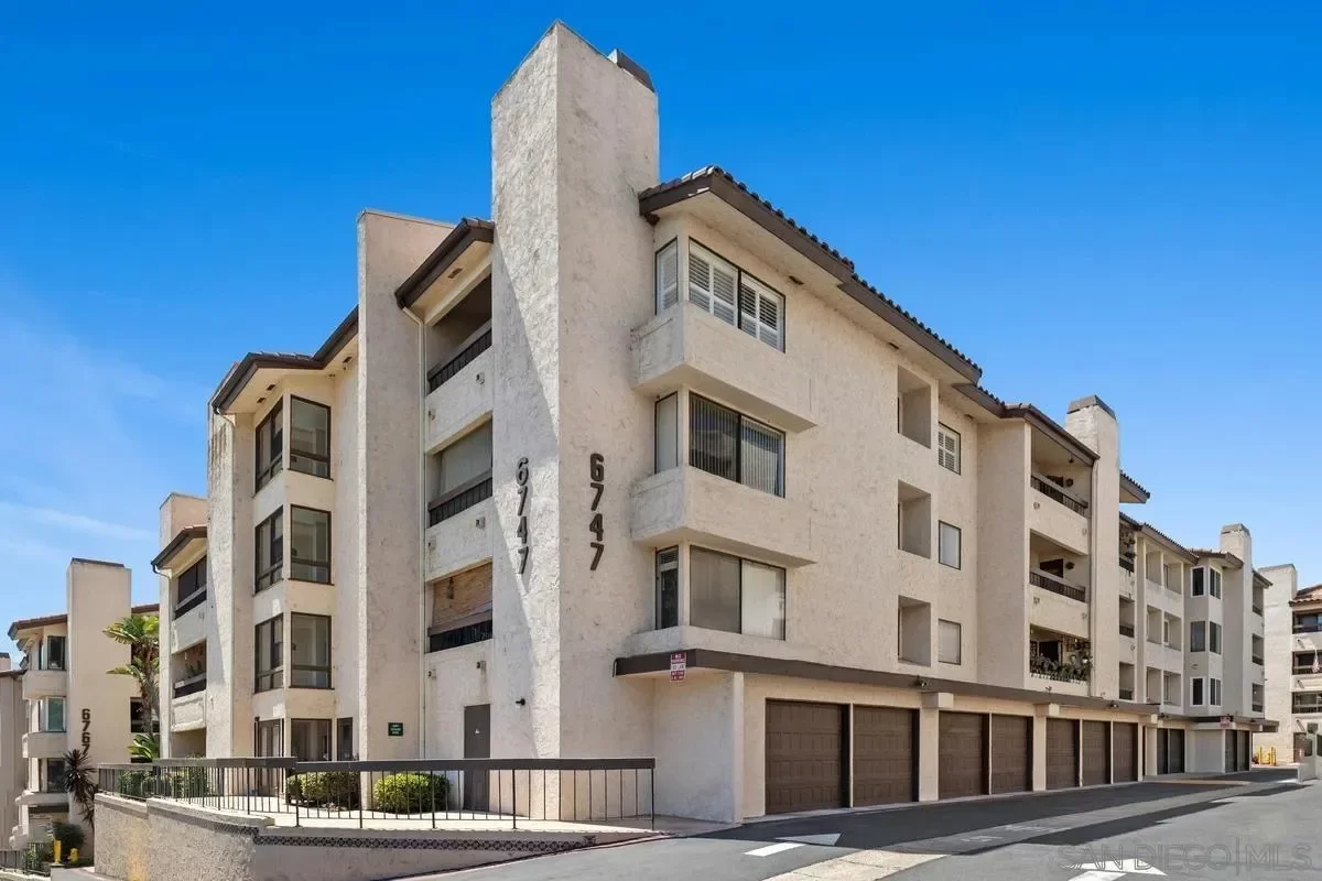 3BR Condo for Sale in San Diego, CA