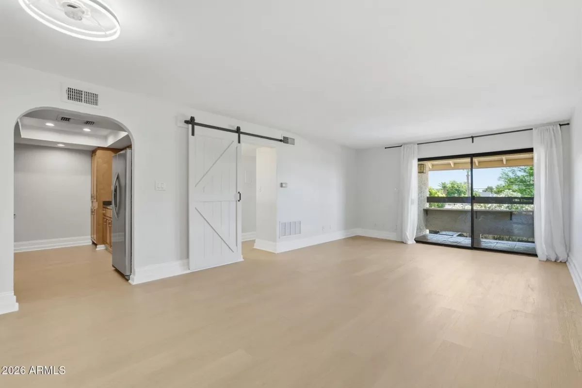 1BR Condo for Sale in Phoenix, AZ