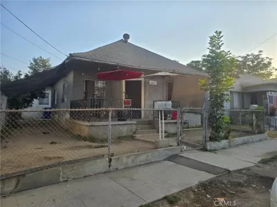 7BR Multi-Family for Sale in Los Angeles, CA