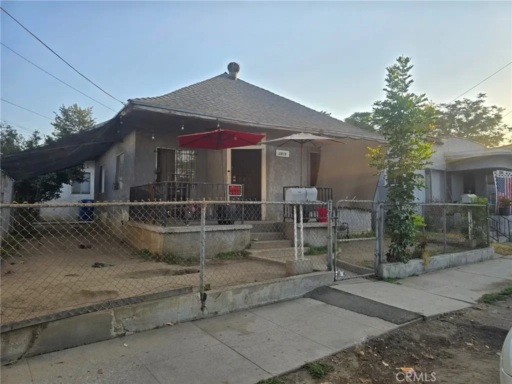 7BR Multi-Family for Sale in Los Angeles, CA