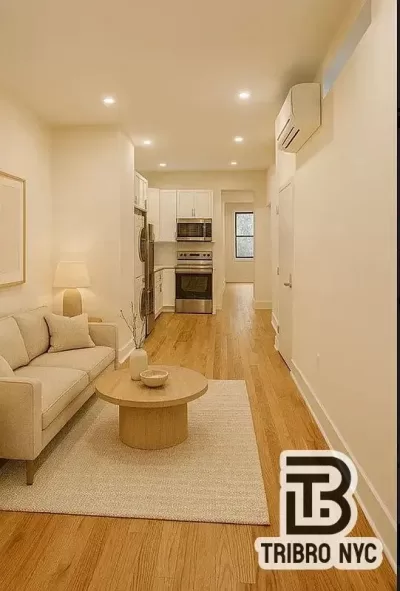 3BR Townhouse for Rent in Manhattan, NY