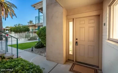 2BR Townhouse for Sale in Phoenix, AZ