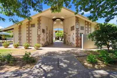 2BR Condo for Sale in Phoenix, AZ