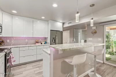 2BR Townhouse for Rent in Scottsdale, AZ
