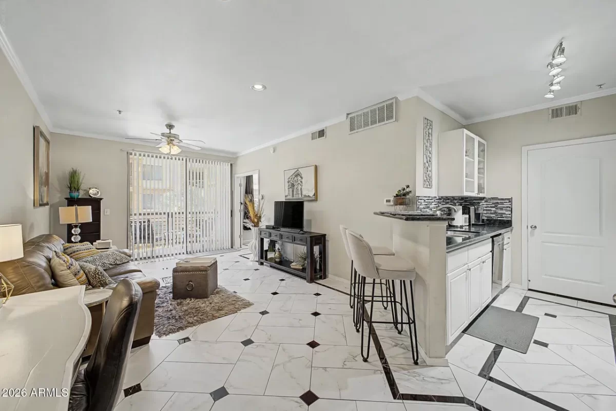 1BR Condo for Sale in Phoenix, AZ