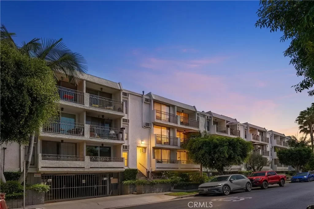 1BR Condo for Sale in Los Angeles, CA