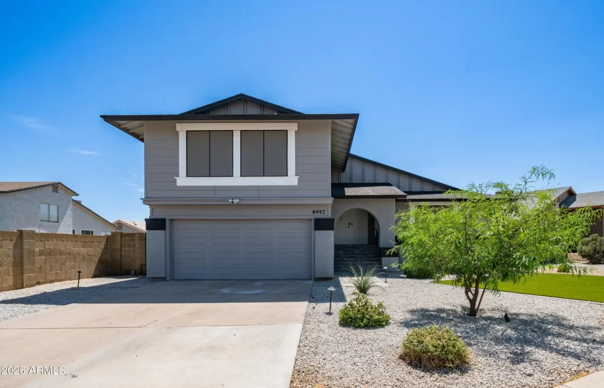 4BR House for Sale in Phoenix, AZ