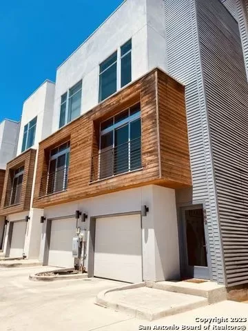 2BR House for Rent in San Antonio, TX