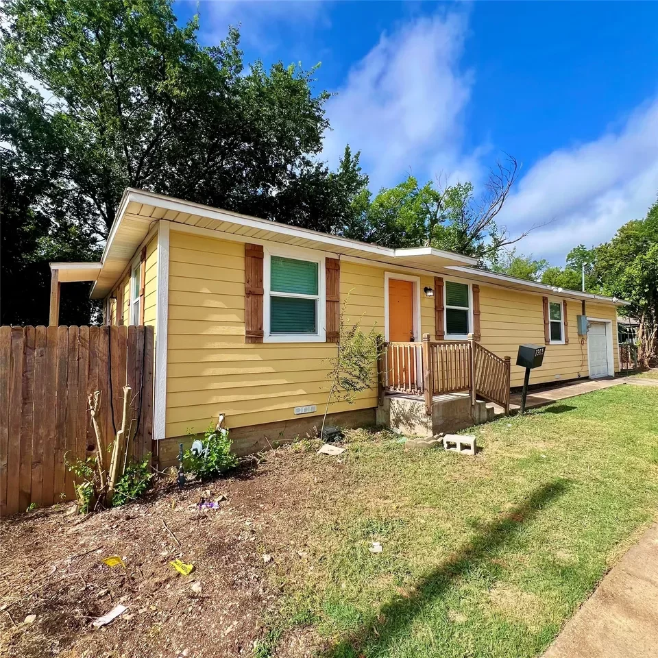 3BR House for Rent in Dallas, TX