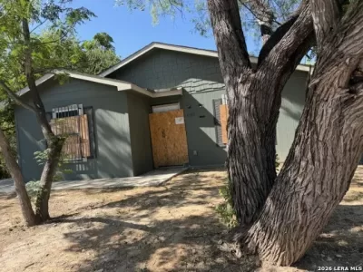 3BR House for Sale in San Antonio, TX