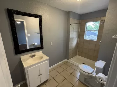 2BR Multi-Family for Rent in Dallas, TX