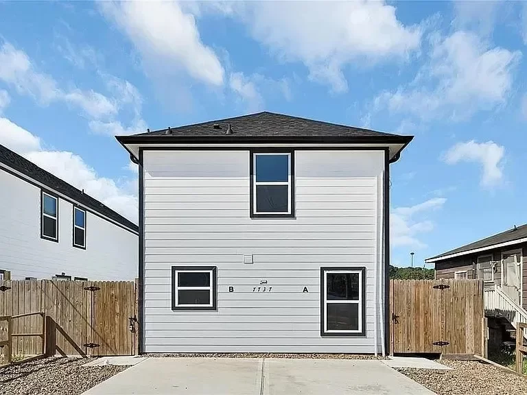 3BR Multi-Family for Sale in Houston, TX