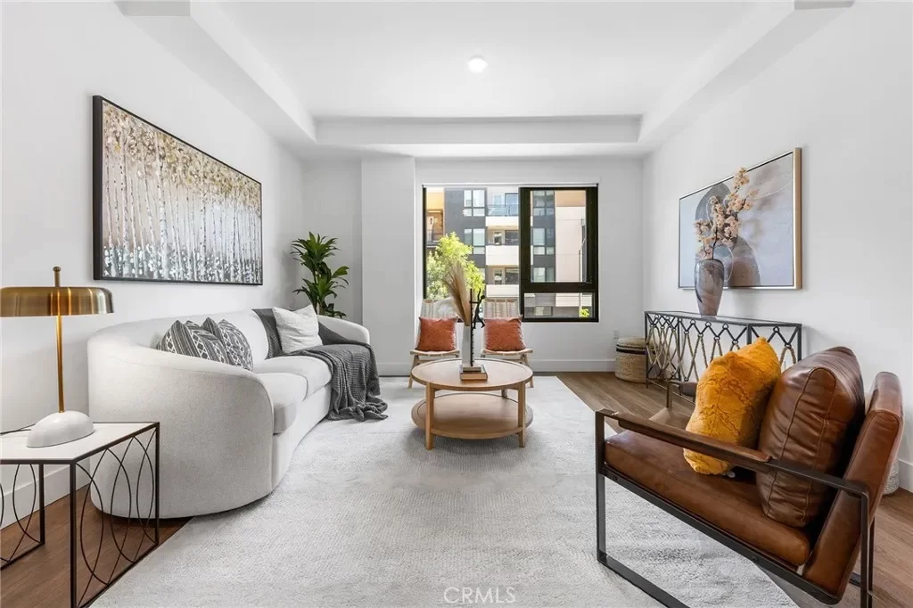 3BR Condo for Sale in Pasadena, CA