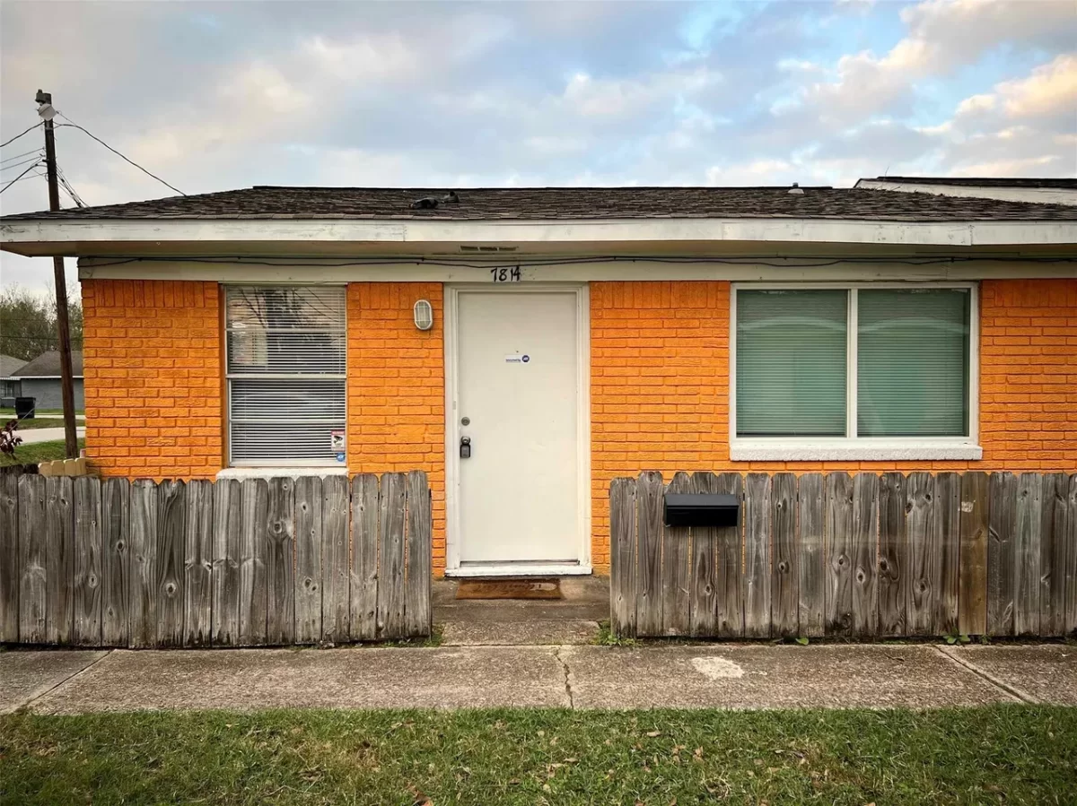 2BR Multi-Family for Sale in Houston, TX