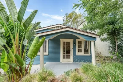 2BR House for Rent in Los Angeles, CA