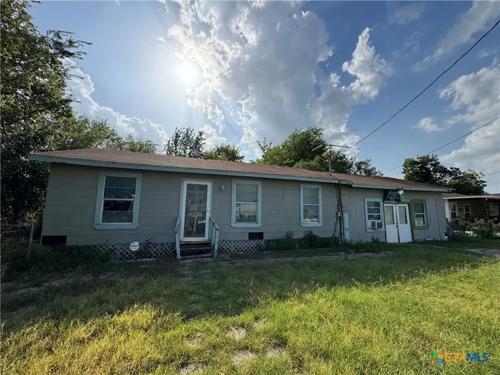 3BR House for Sale in San Antonio, TX