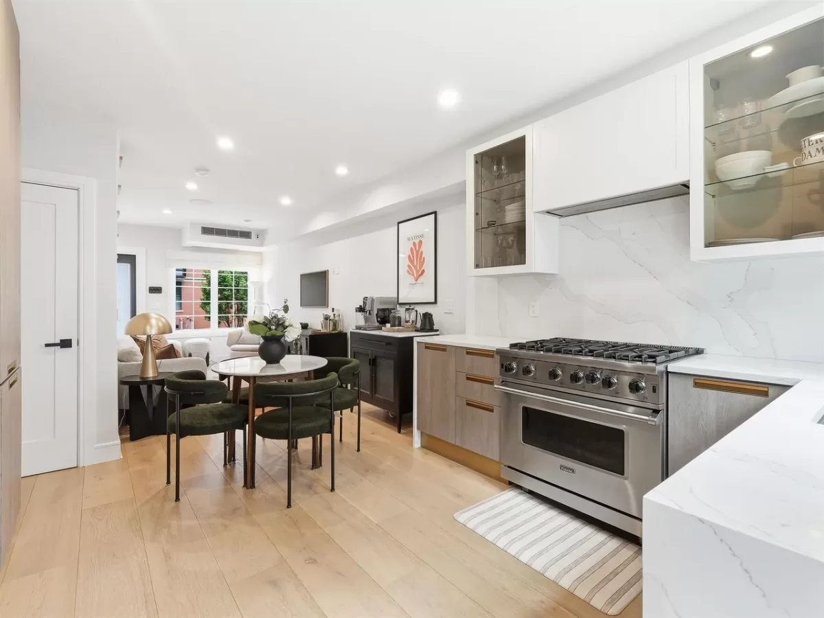 4BR House for Sale in Jersey City, NJ