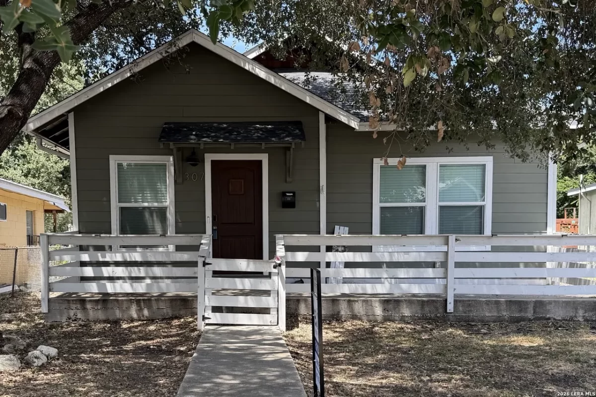 3BR House for Sale in San Antonio, TX