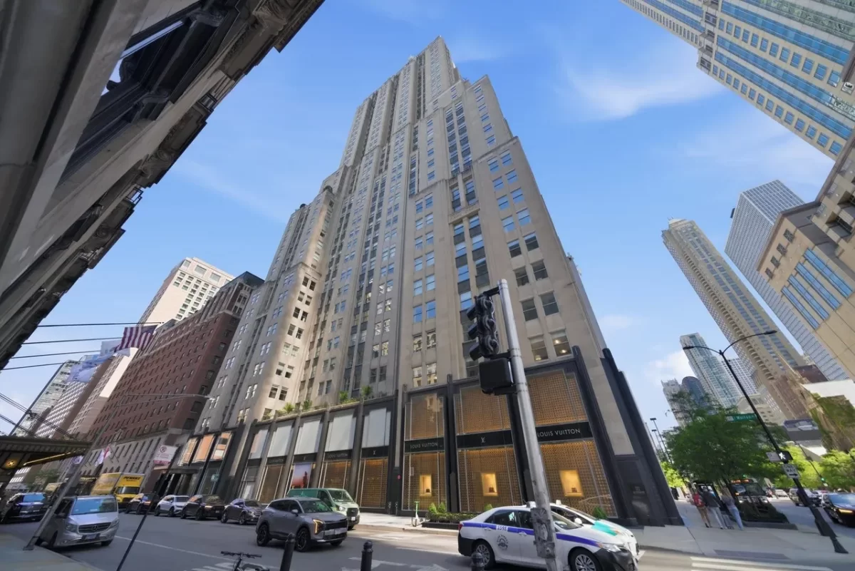 3BR Condo for Sale in Chicago, IL