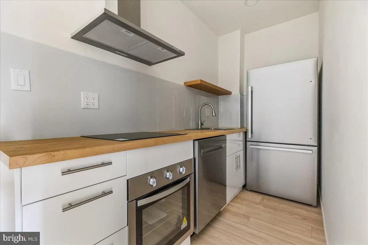 2BR Townhouse for Rent in Philadelphia, PA