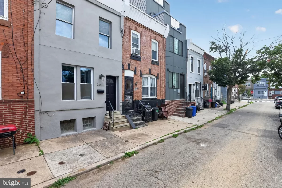 2BR Townhouse for Sale in Philadelphia, PA