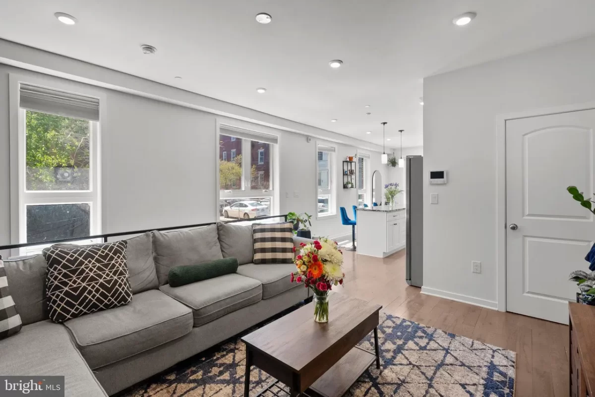 2BR Condo for Sale in Philadelphia, PA