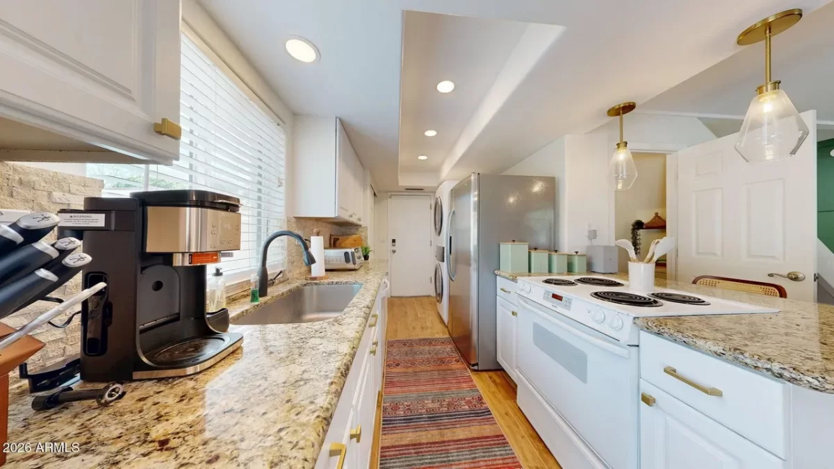 2BR Townhouse for Rent in Phoenix, AZ
