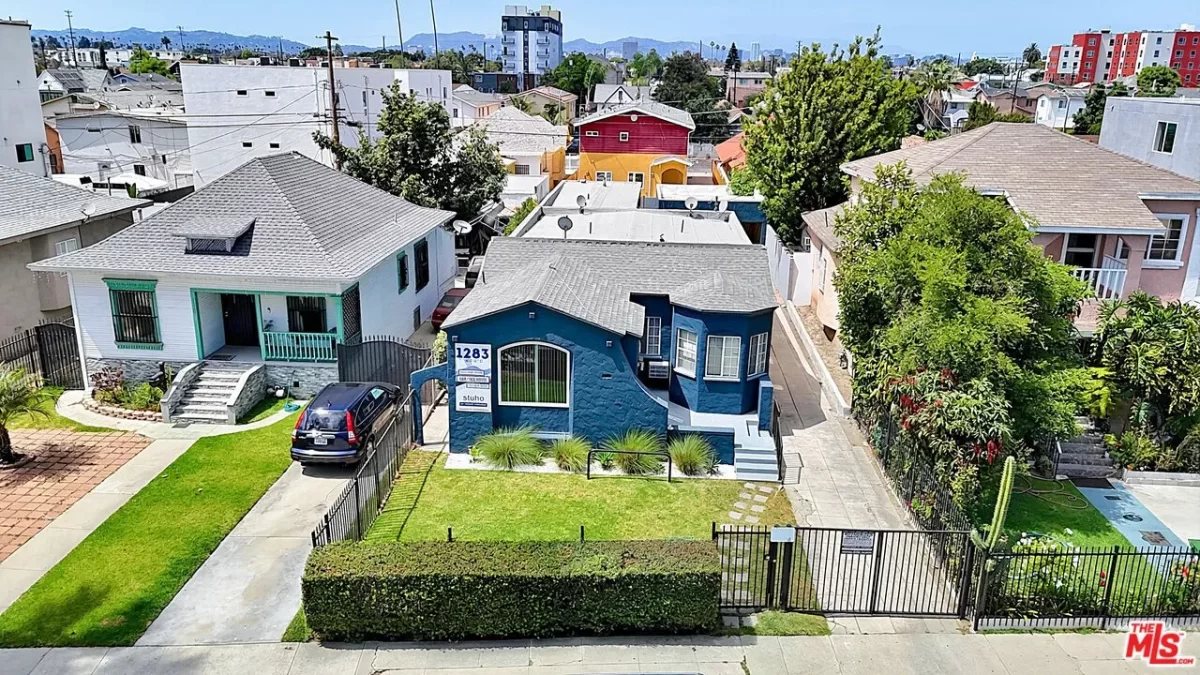 6BR Multi-Family for Sale in Los Angeles, CA