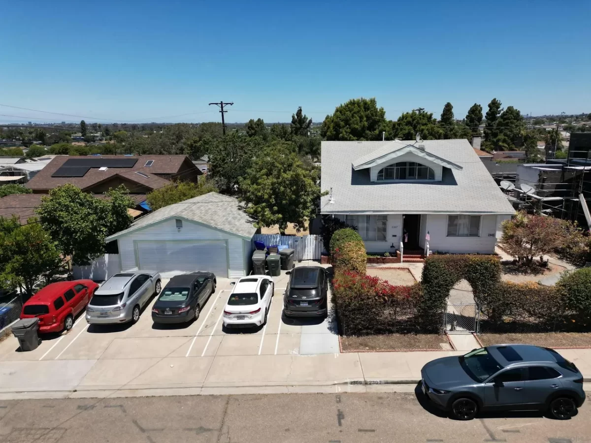 6BR Multi-Family for Sale in National City, CA