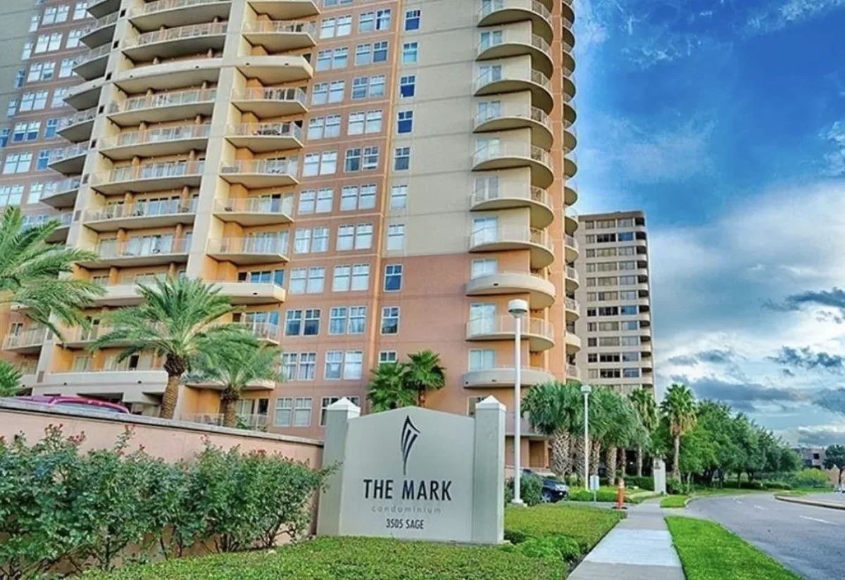 2BR Condo for Sale in Houston, TX