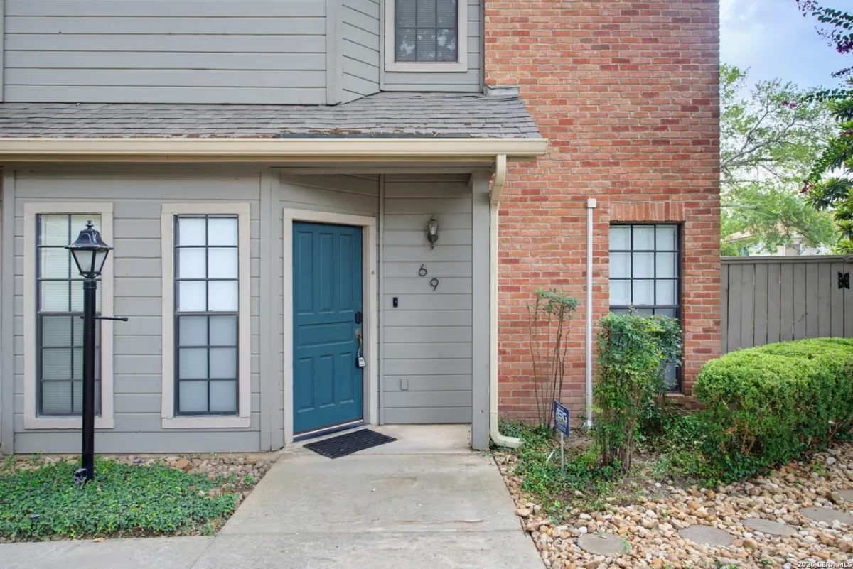 2BR House for Rent in San Antonio, TX