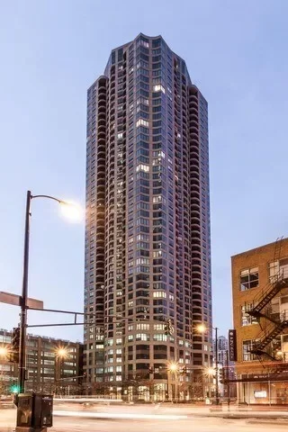 1BR Condo for Rent in Chicago, IL