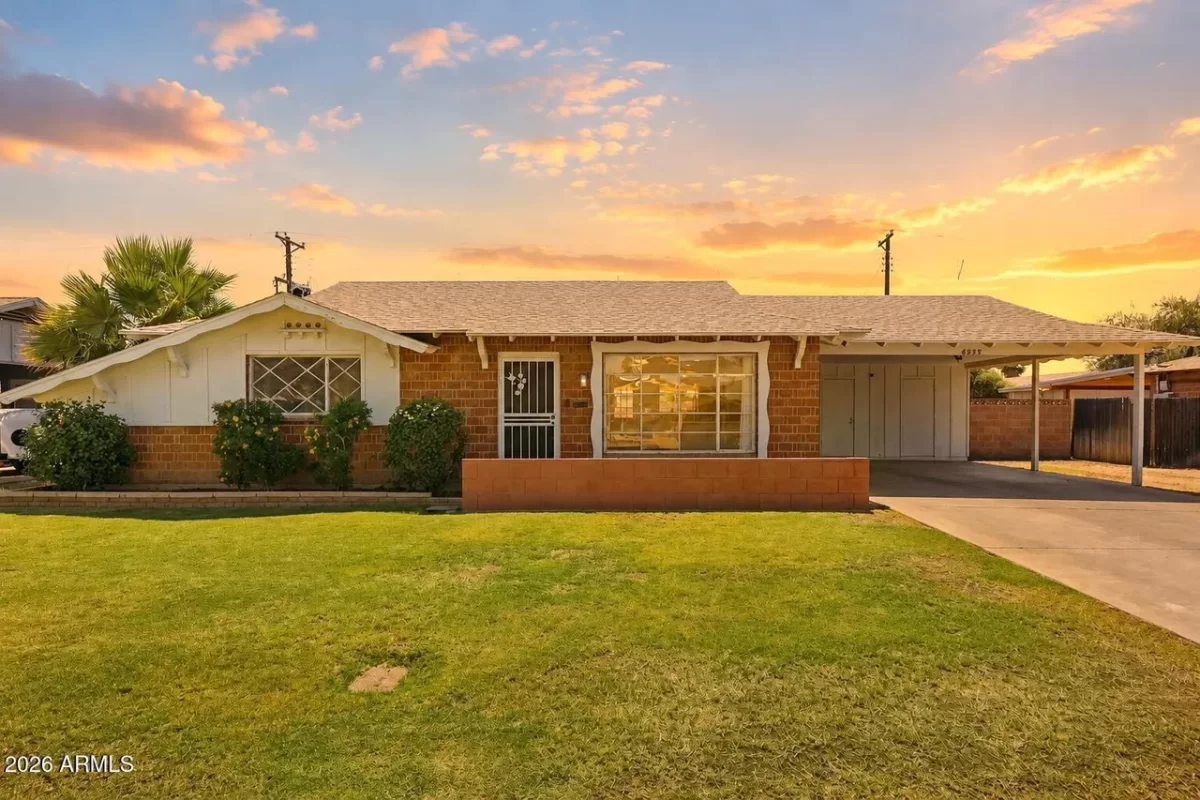 3BR House for Sale in Phoenix, AZ