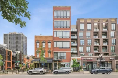 2BR Condo for Sale in Chicago, IL
