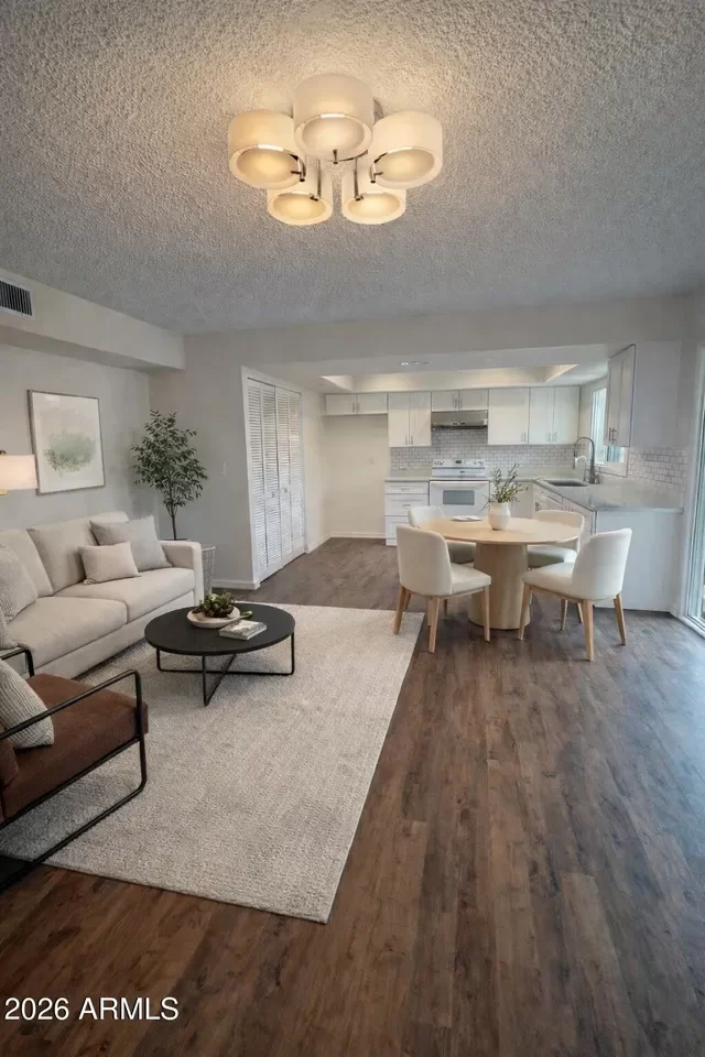 4BR Townhouse for Rent in Phoenix, AZ