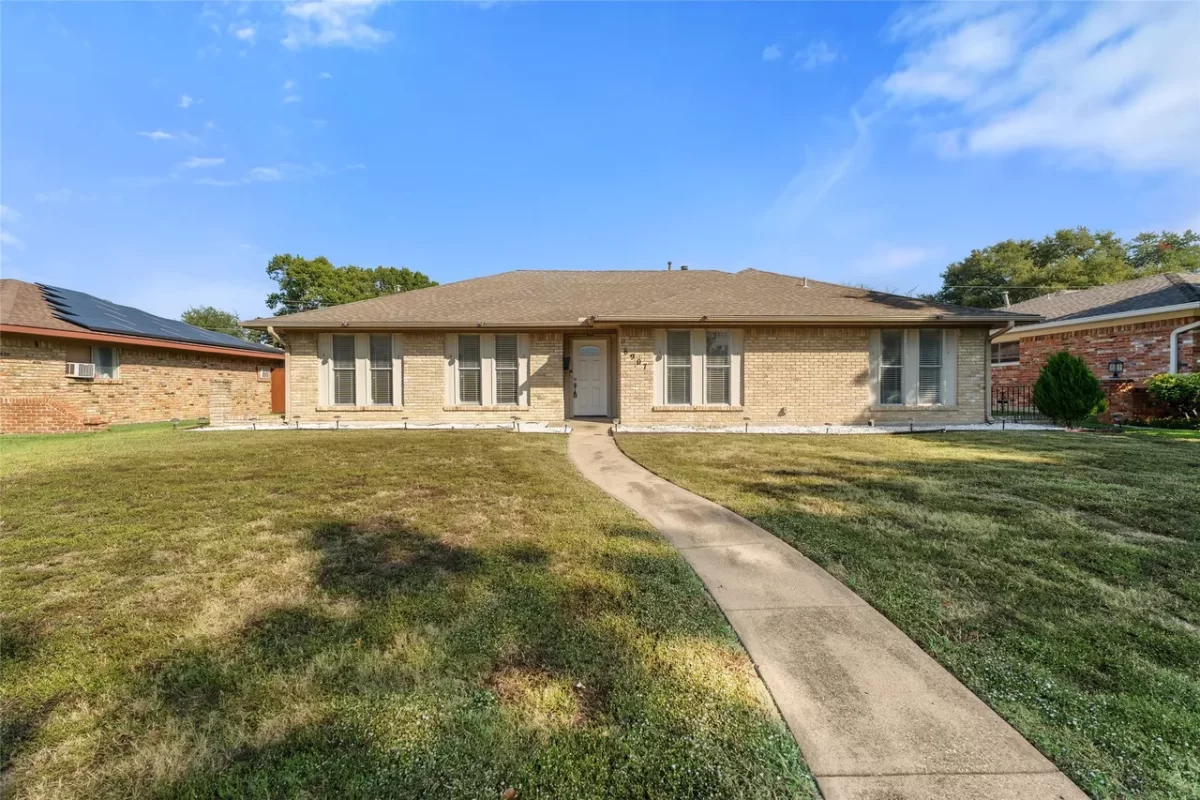 4BR House for Sale in Dallas, TX