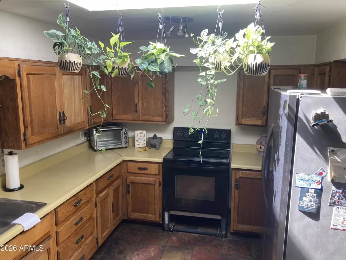 2BR House for Sale in Phoenix, AZ