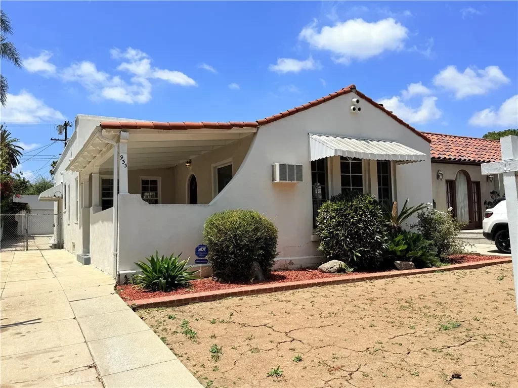 3BR House for Sale in Los Angeles, CA