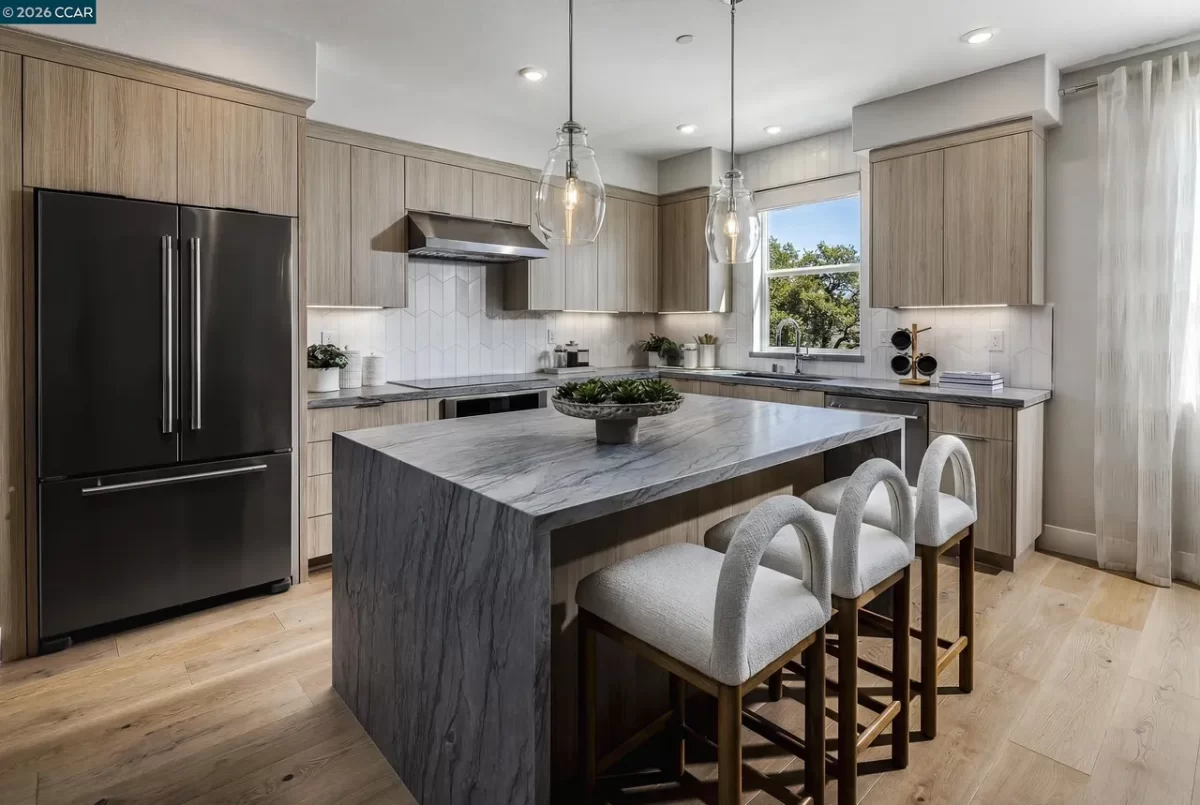 4BR Townhouse for Sale in Milpitas, CA