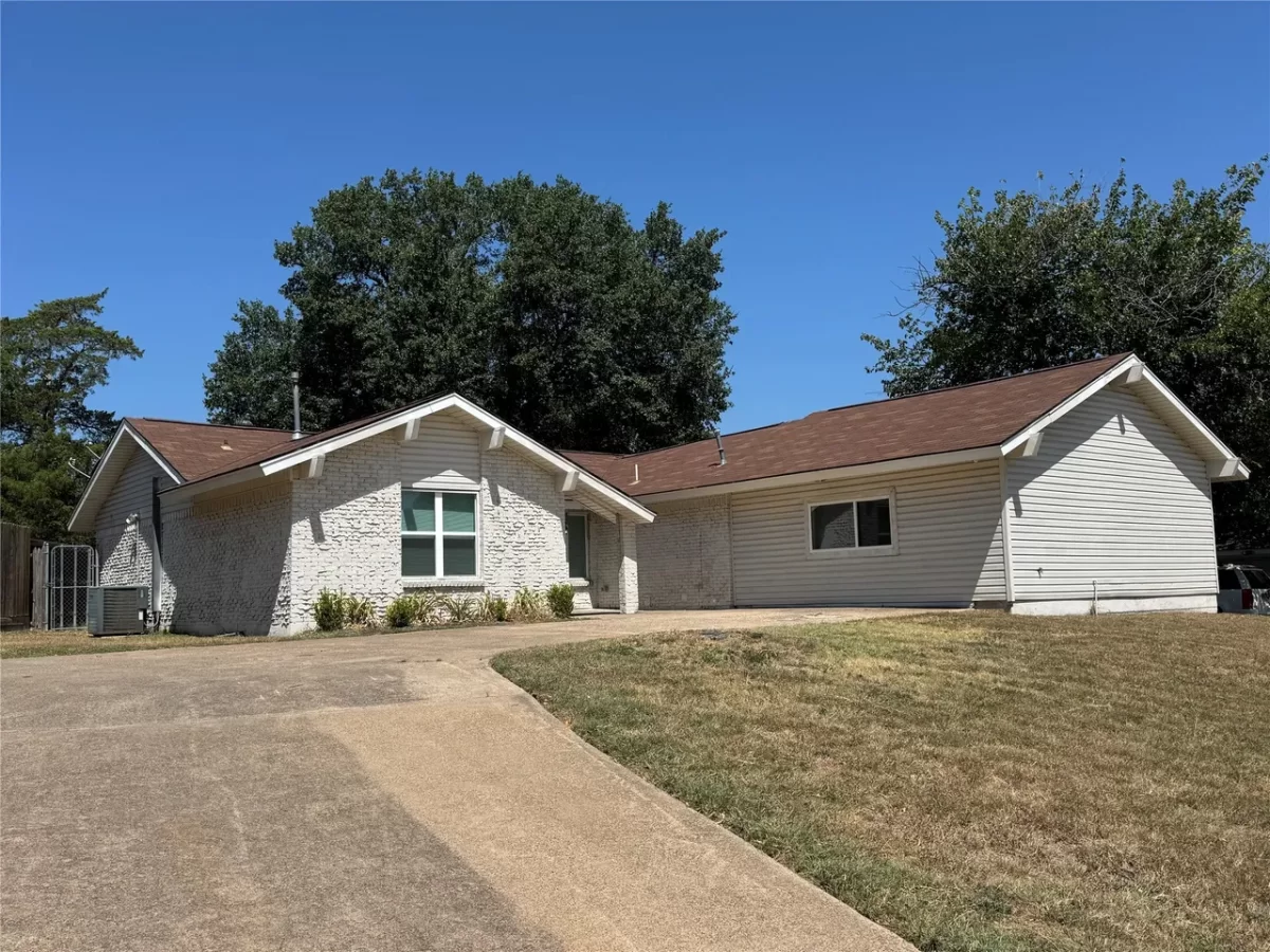 4BR House for Rent in Dallas, TX